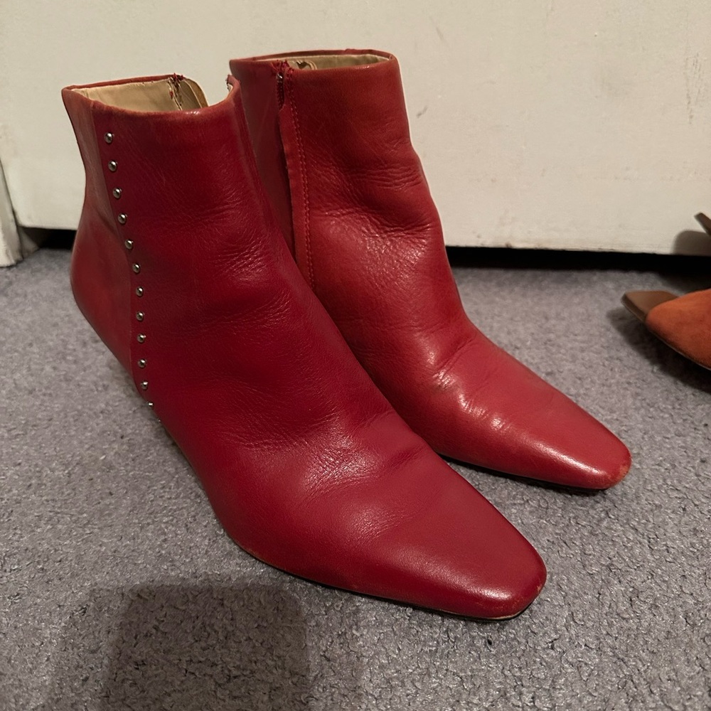 Women’s booties - Picture 2 of 4